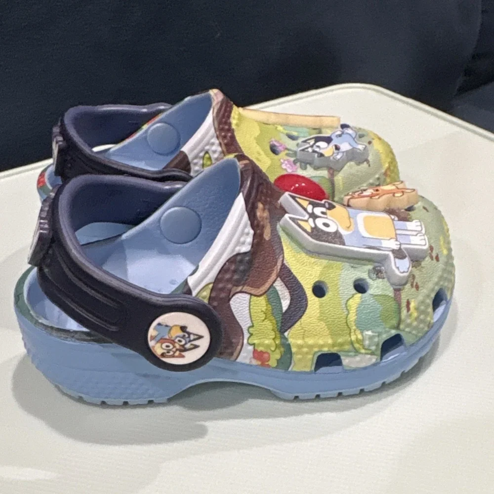 Crocs Bluey Cartoon Clog Kids Shoes Slip-On Low Top Blue US 4 Synthetic